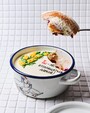 Купить Торт "Сюрприз" c доставкой от Coffee Embassy